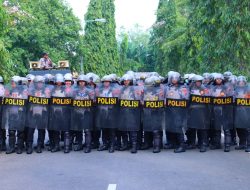 Polres Pekalongan Gelar Latihan Antisipasi Aksi Anarkis Lewat Simulasi