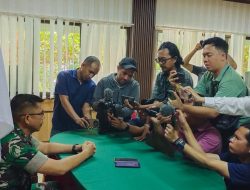 Kodam IX/Udayana Gelar Konferensi Pers, Tanggapi Kematian Prajurit