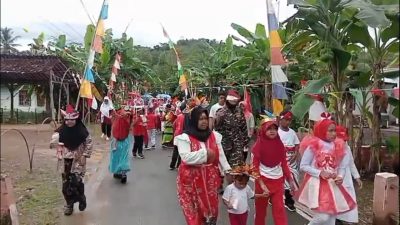UPTD SD Negeri 6 Rejasari Gelar Karnaval Meriah Peringati HUT ke-80 RI