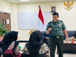 Kampus Unesa 5 Magetan Tanamkan Nilai Kebangsaan bersama Pasiintel Korem 081/DSJ