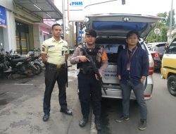 Pengawalan Bank BRI oleh Unit Pam Obvit Sat Samapta Polres Majalengka, Tingkatkan Keamanan Transaksi Keuangan