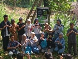 Teknologi Digital Desa Wisata Menari untuk Konservasi Dan Promosi Keanekaragaman Flora Lokal.