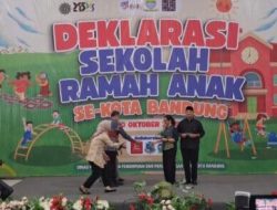 Pemkot Bandung Deklarasikan Sekolah Ramah Anak, Komitmen Wujudkan Kota Layak Anak