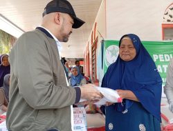 SI Melalui Laznas Bagikan 400 Paket Sembako Korban Banjir Sumbar